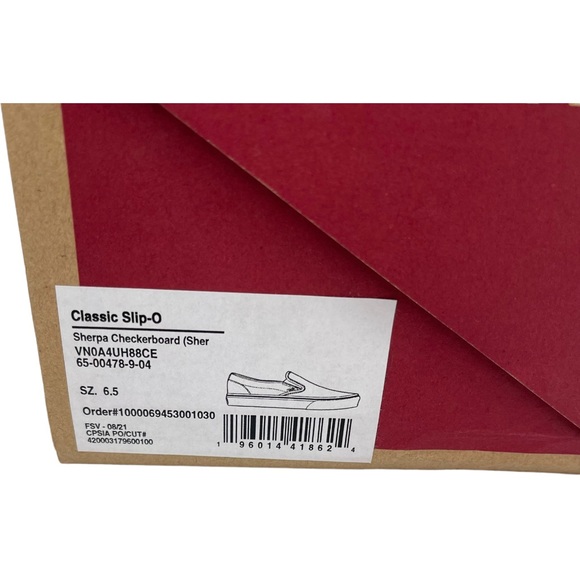 Vans Classic Slip-On in Sherpa Checkerboard - Picture 6 of 10